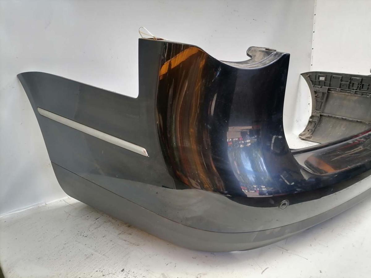 VW Passat 3C original Stoßstange Stossfänger hinten L041 Brillantschwarz Kombi Bj.2010
